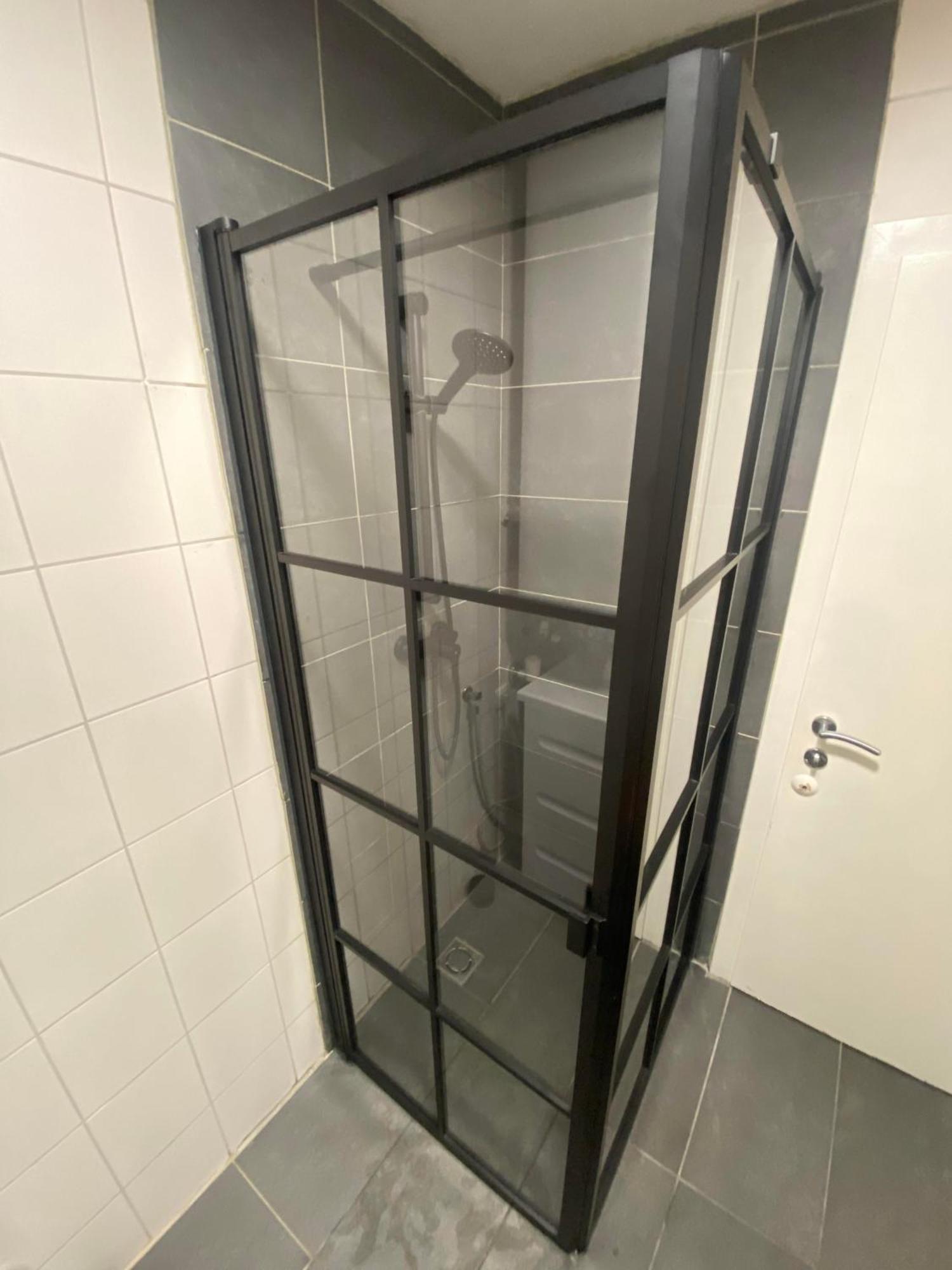 Moderne Wohnung Naehe Hauptbahnhof Linz Luaran gambar
